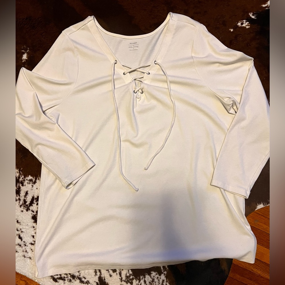Old Navy tee